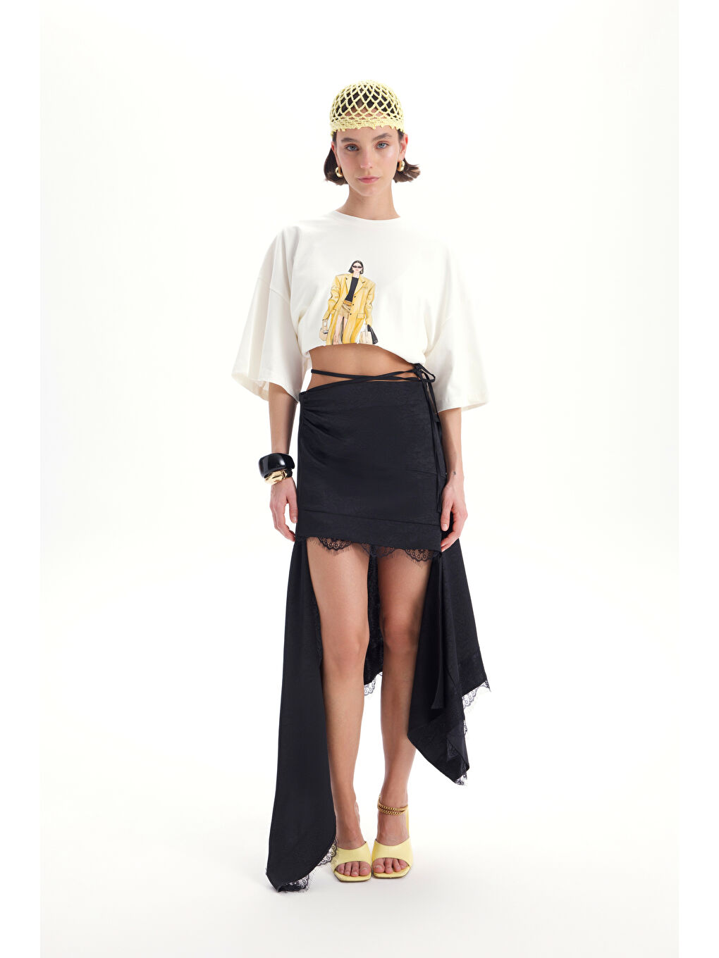 Morlina Dantel Detay Siyah Saten Etek-1