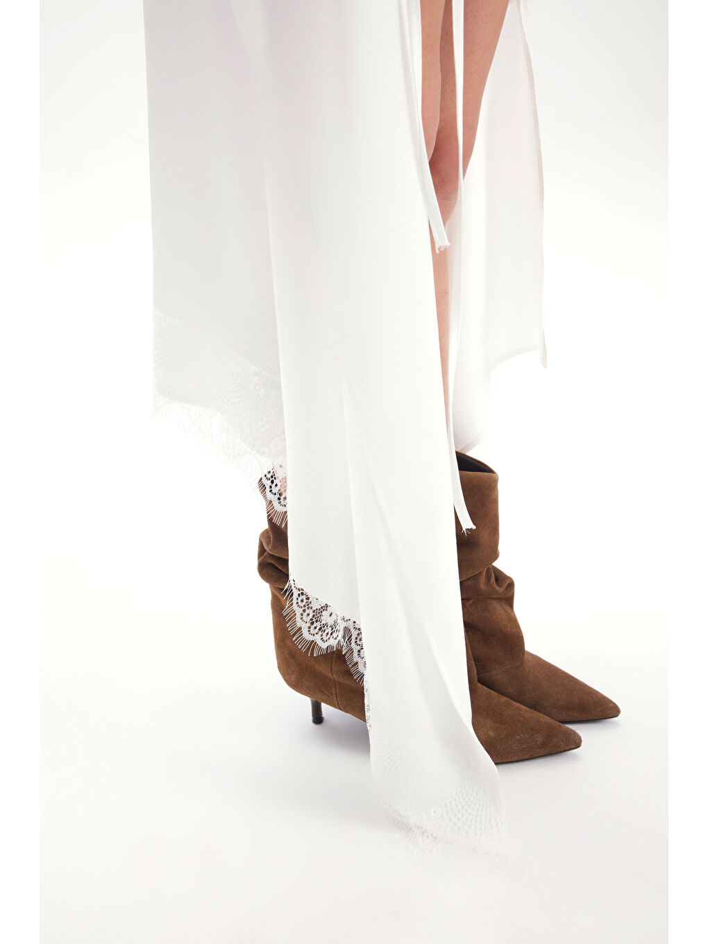 Morlina Dantel Detay Ekru Saten Etek-7