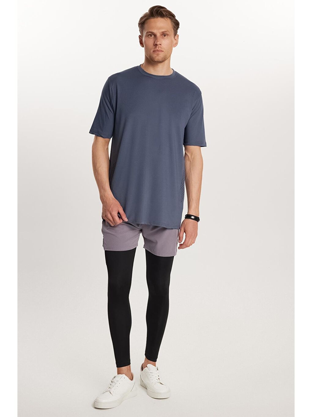 Erkek Standart Fit Beli Bağlamalı Lastikli Cepli Esnek Kumaş Gri Uzun Sporcu Tayt Şort-3