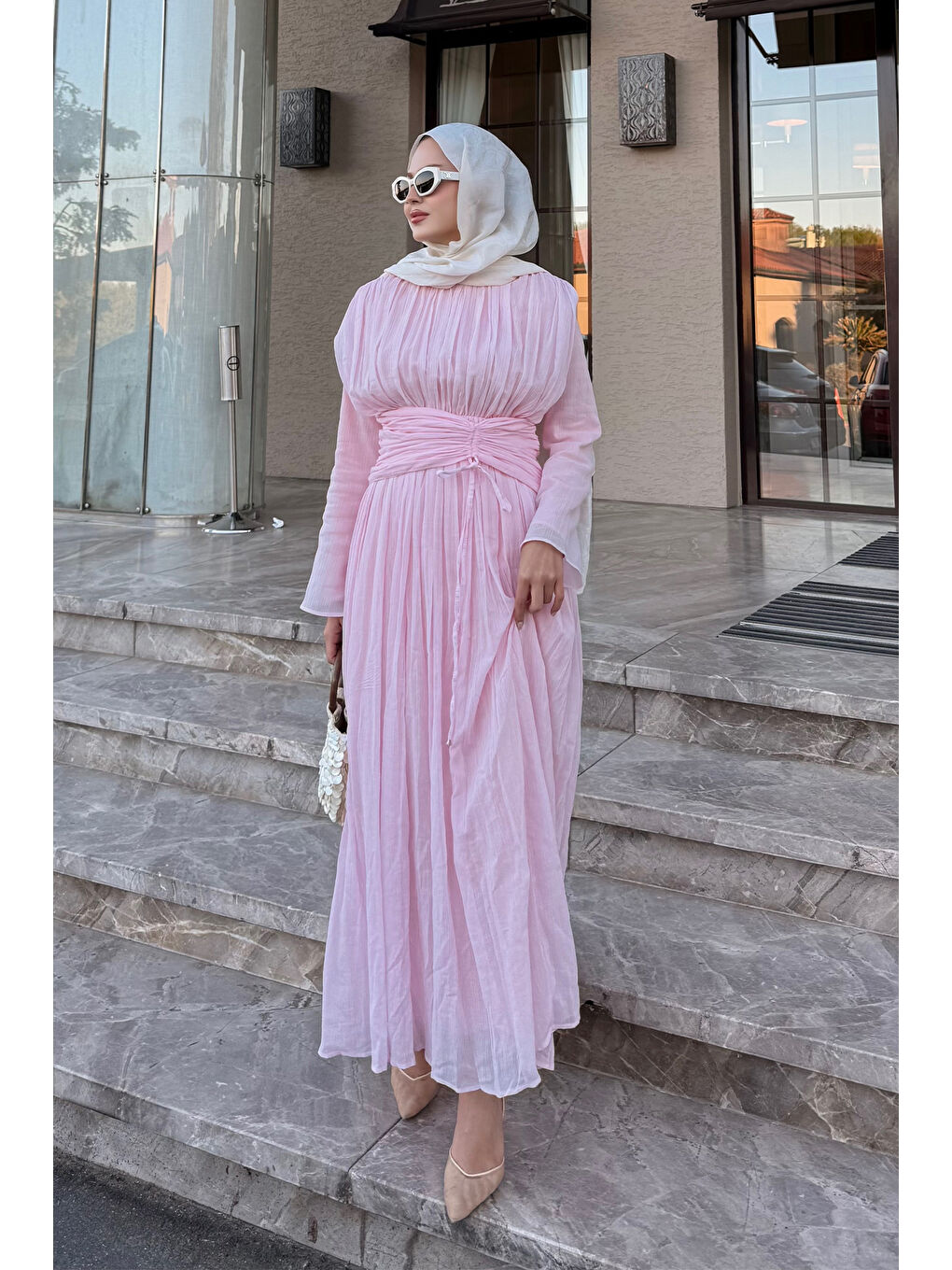 Kadın Pilise Bel Kuşaklı Tül Detay Elbise Pembe-3