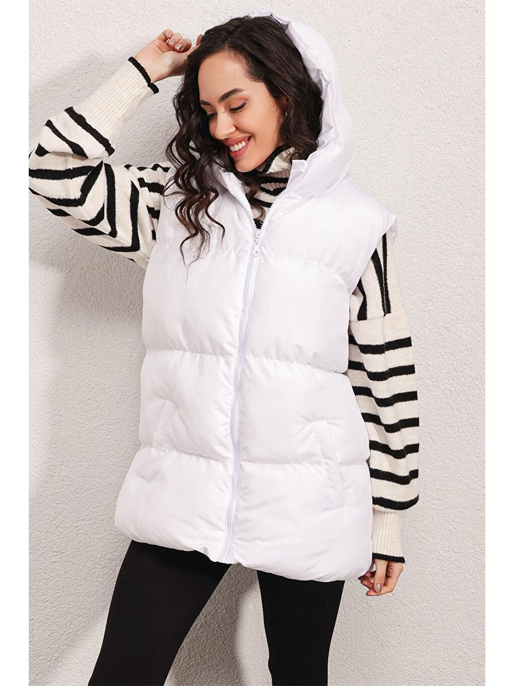 6787 Kısa Şişme Yelek - Beyaz-4