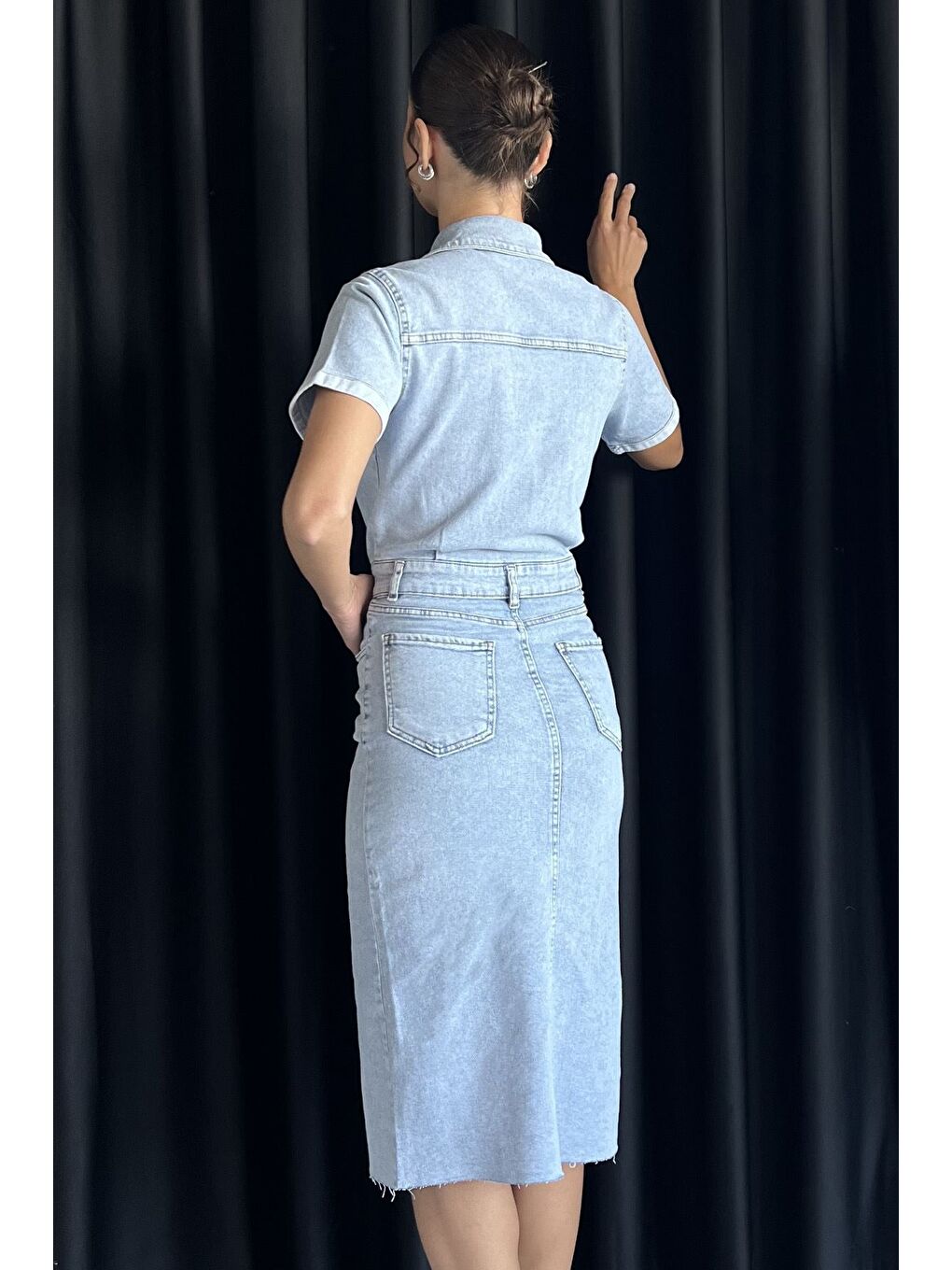 Mavi Kadın Polo Yaka Ön Çıtçıtlı Yırtmaç Detaylı Jean Jean Elbise-2