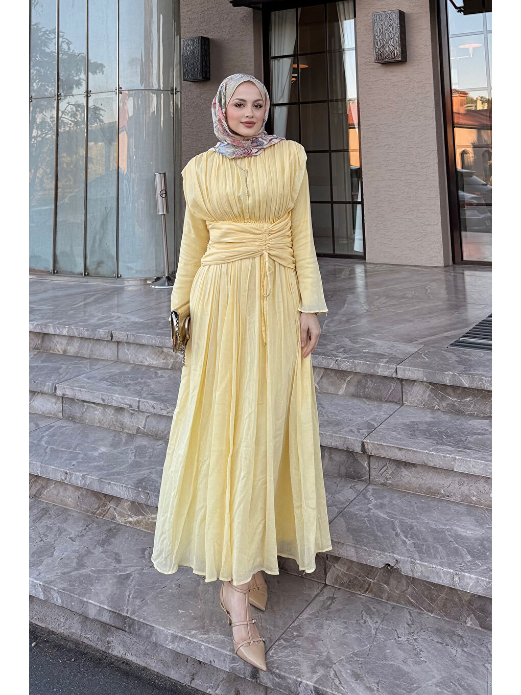 Kadın Pilise Bel Kuşaklı Tül Detay Elbise Sarı-3