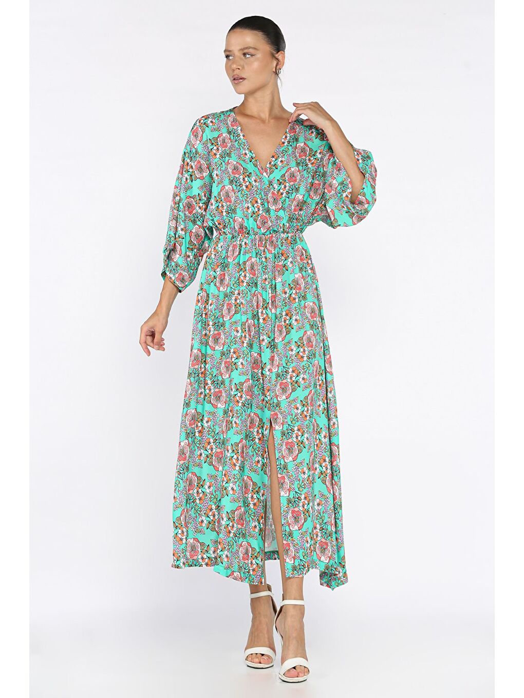 Yeşil Kadın Kruvaze Yaka Bel Lastikli Yırtmaçlı Desenli Viskon Elbise-1