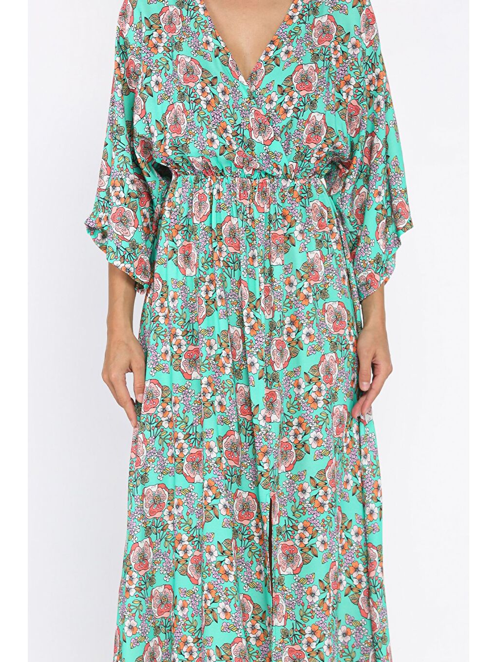 Yeşil Kadın Kruvaze Yaka Bel Lastikli Yırtmaçlı Desenli Viskon Elbise-3