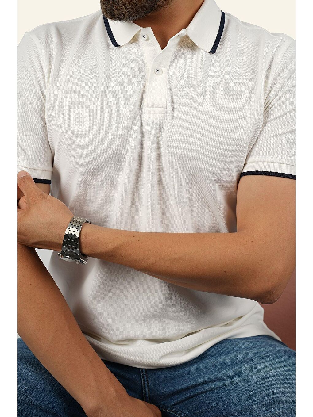 Beyaz Lacivert Yaka Çizgili Erkek Polo Yaka Tişört-1