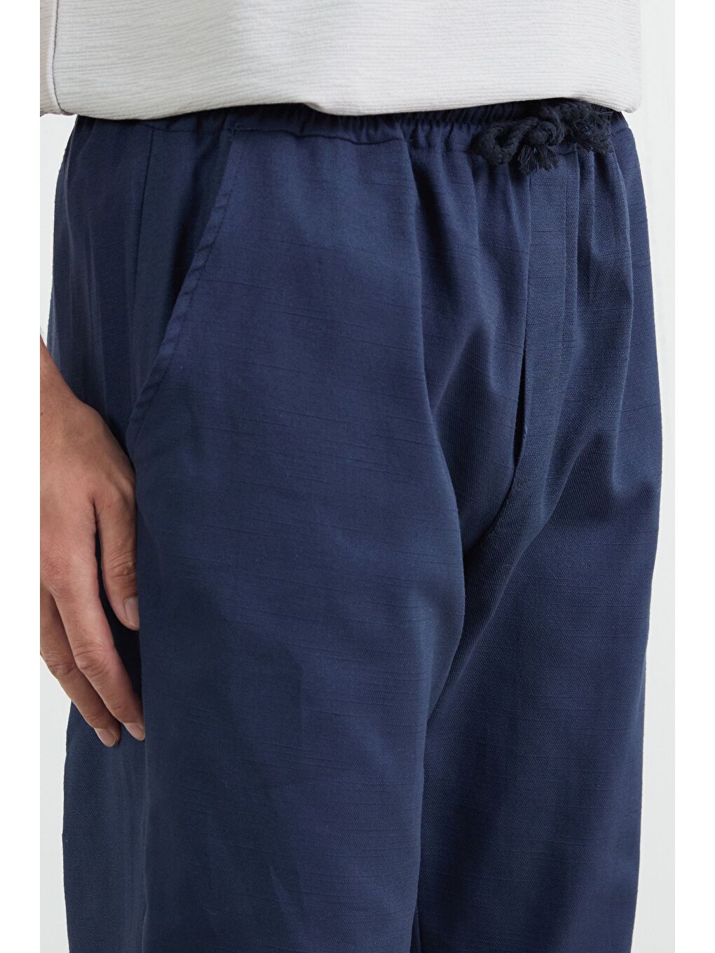 Lacivert Beli Bağlamalı Keten Görünümlü Duble Paça Pantolon-4