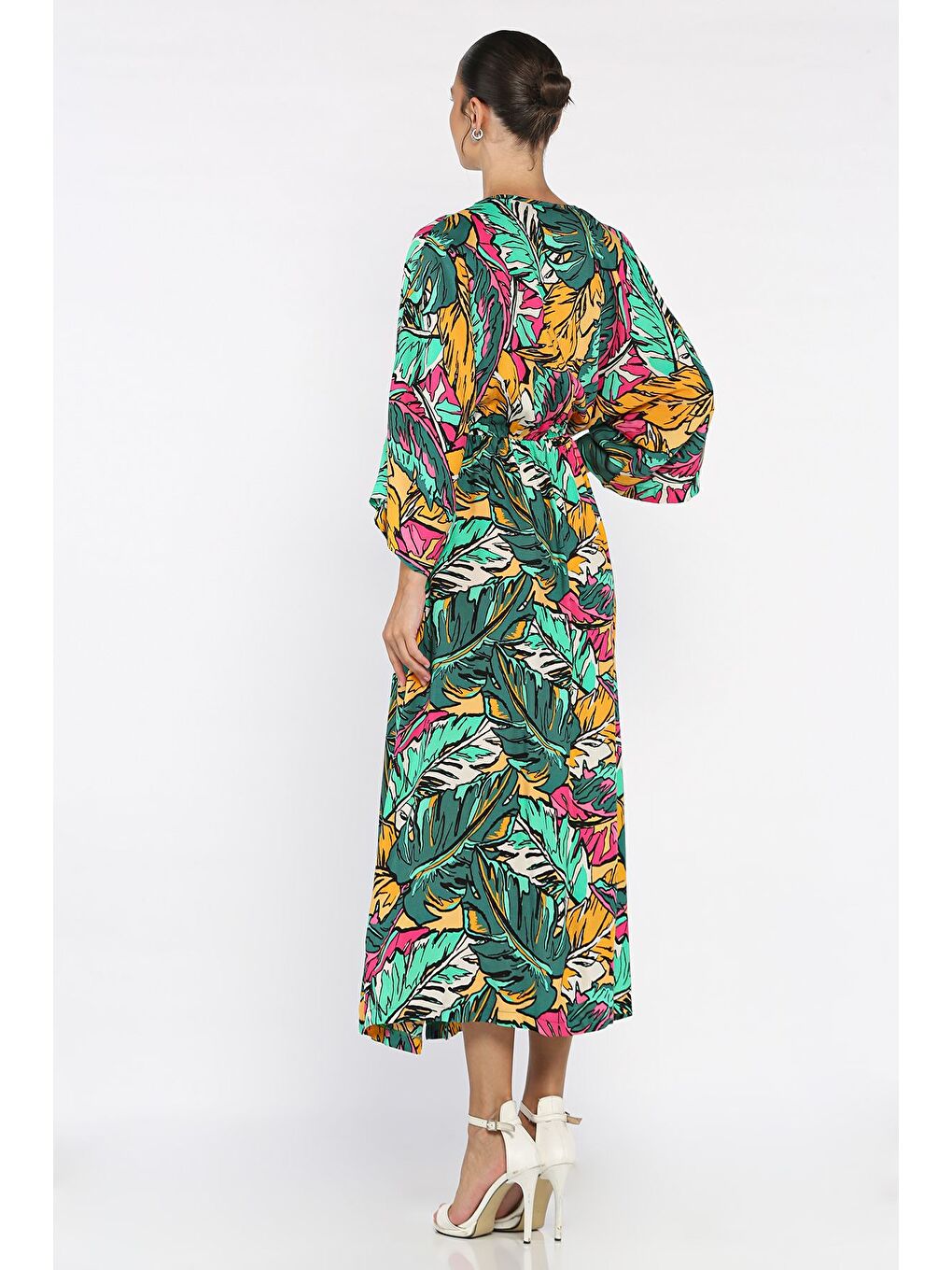 Yeşil Kadın Kruvaze Yaka Bel Lastikli Yırtmaçlı Desenli Viskon Elbise-2