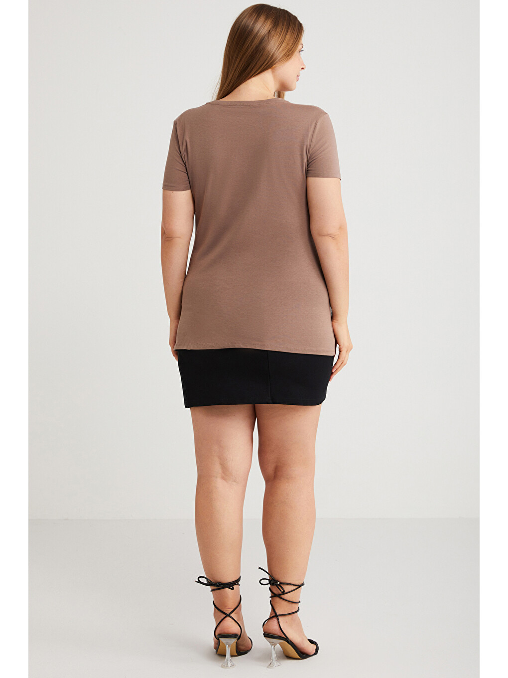 Mayra Kadın Slim Fit Dar Kalıp Bisiklet Yaka Basıc Kahverengi Büyük Beden T-shirt-5