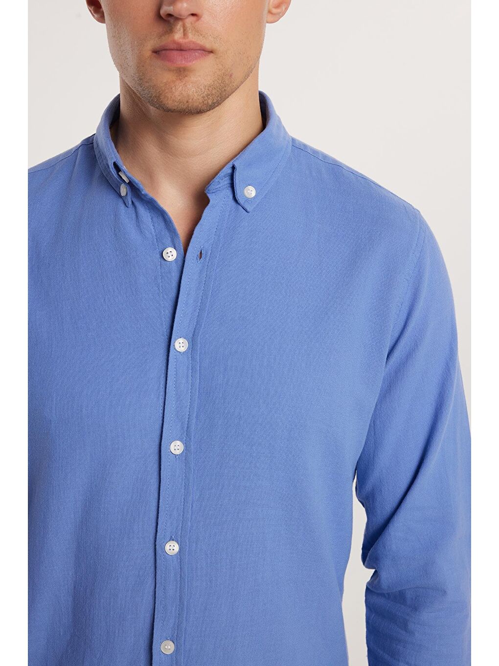 Erkek Slim Fit Dar Kesim %100 Pamuk Keten Doku Düğmeli Yaka Koyu Mavi Gömlek-2