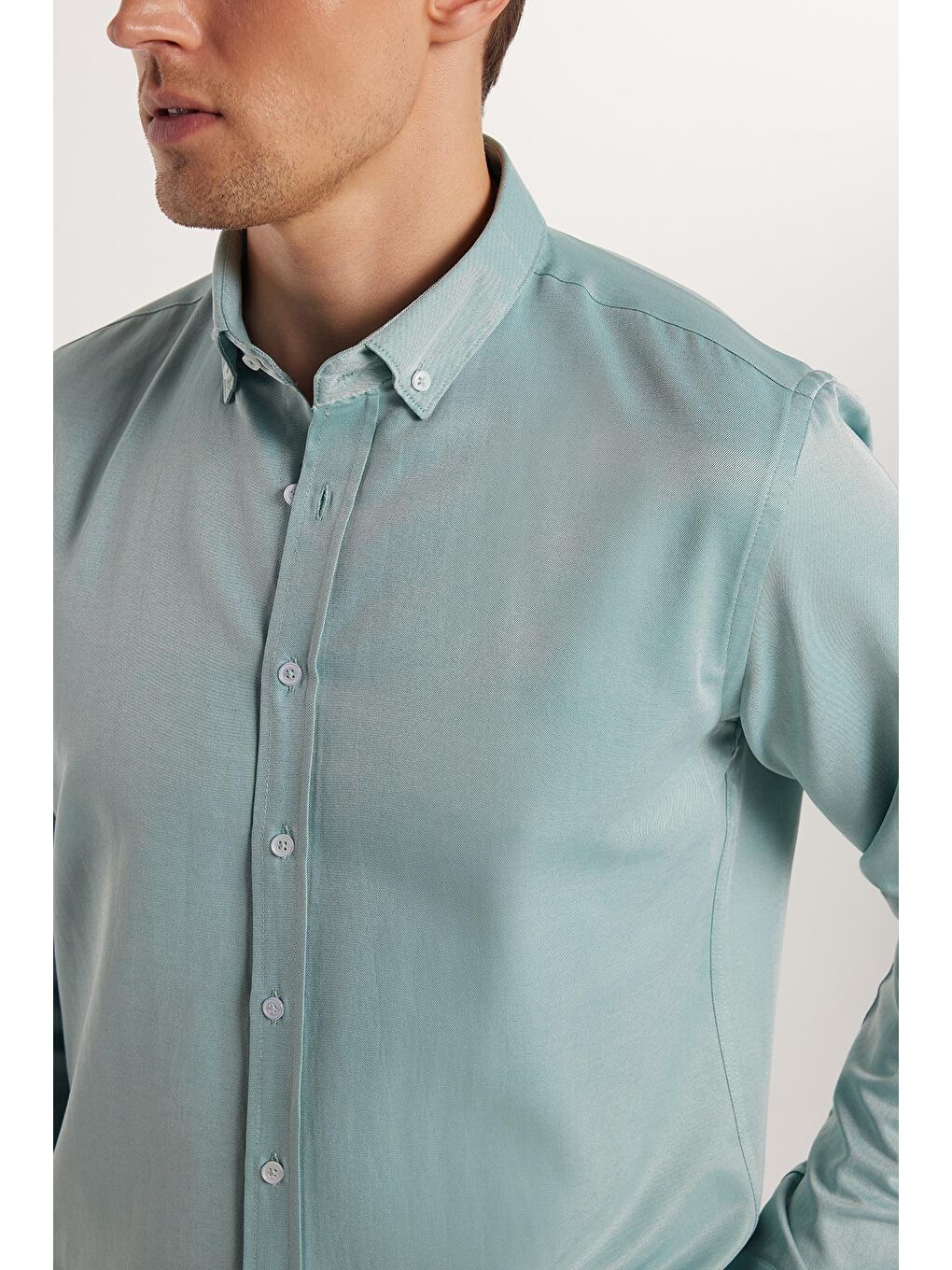 Erkek Slim Fit Dar Kesim Pamuklu Kolay Ütü Yeşil Düğmeli Yaka Gömlek-1