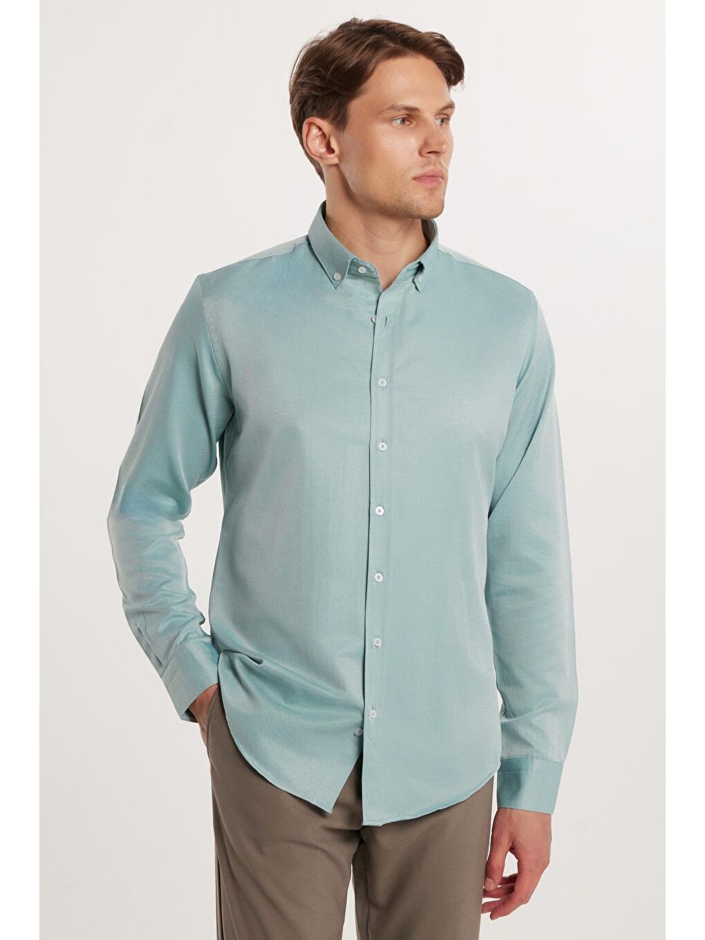 Erkek Slim Fit Dar Kesim Pamuklu Kolay Ütü Yeşil Düğmeli Yaka Gömlek-2
