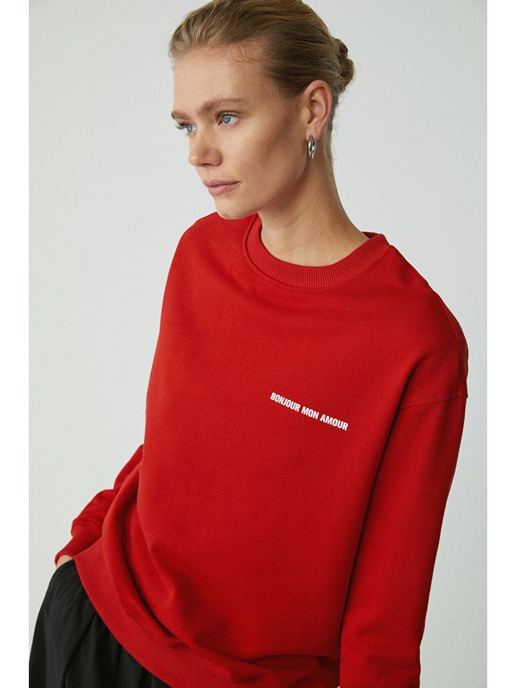 Sandra Kadın Pamuklu Içi Polarlı Yumuşacık Göğsü Baskılı Yuvarlak Yaka Comfort Kırmızı Sweatshirt-2