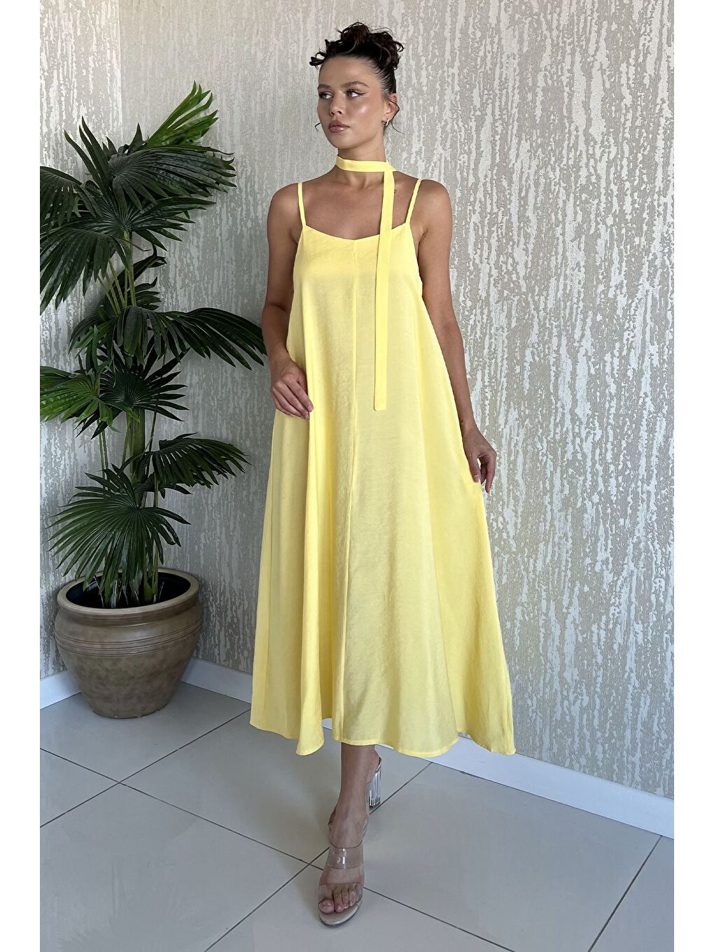 Sarı İp Askılı Bağcıklı Kadın Elbise