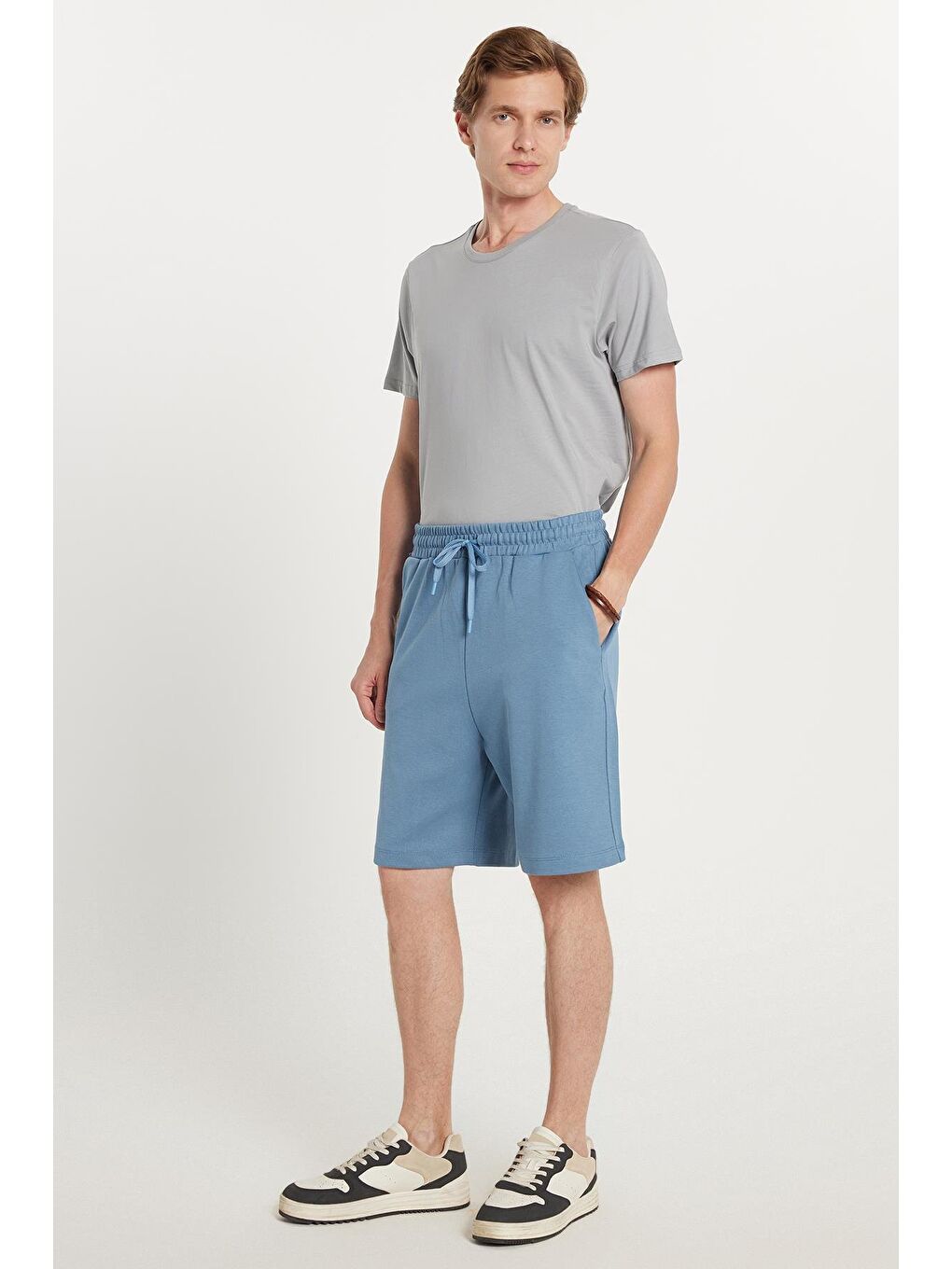 Erkek Relax Fit Rahat Kesim Yandan Cepli Bermuda Mavi Şort-1