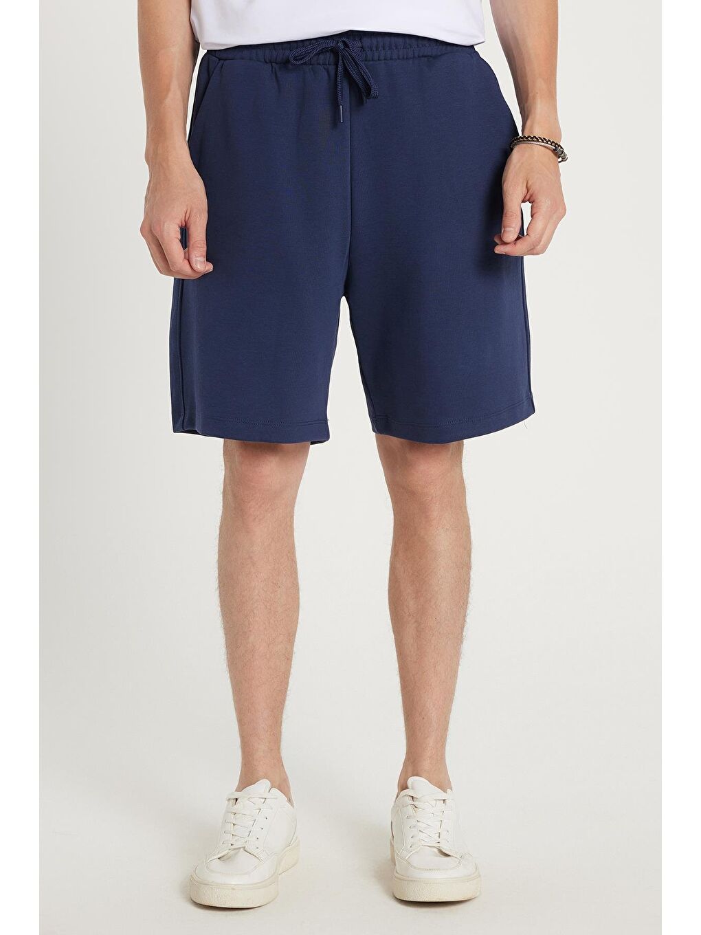 Erkek Relax Fit Rahat Kesim Yandan Cepli Lacivert Bermuda Şort