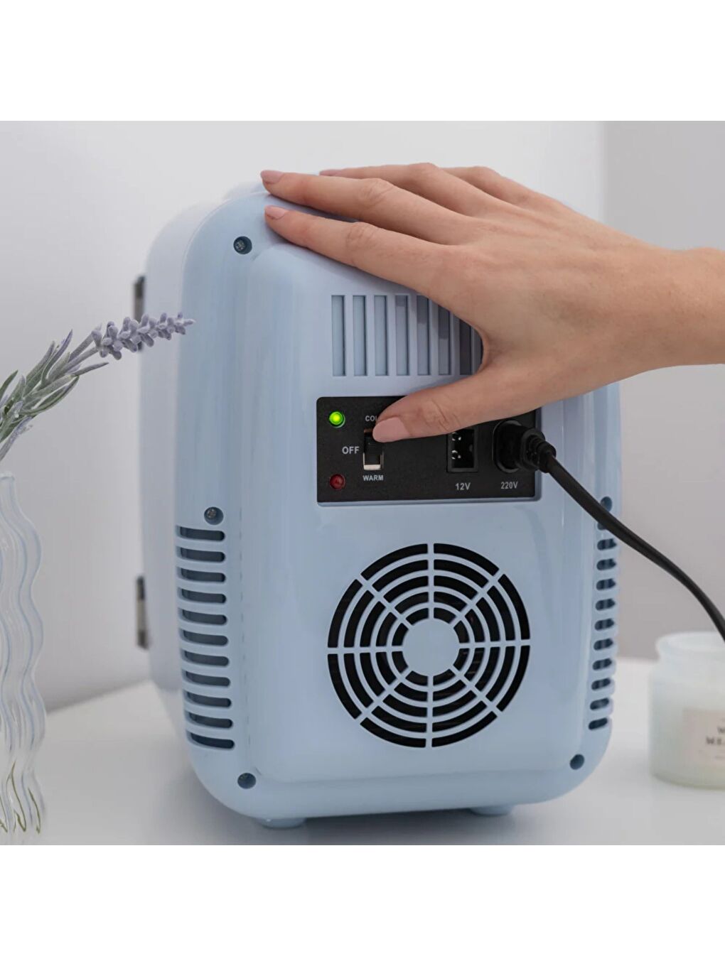 Jon Mini Taşınabilir Kozmetik Buzdolabı 4L-8