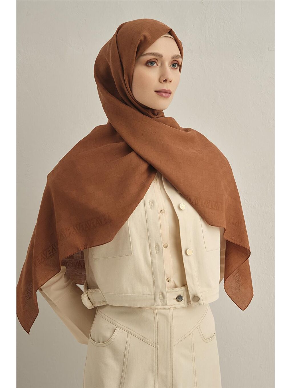 Kahverengi Pamora Dama Çerçeve Şal 2 16-3