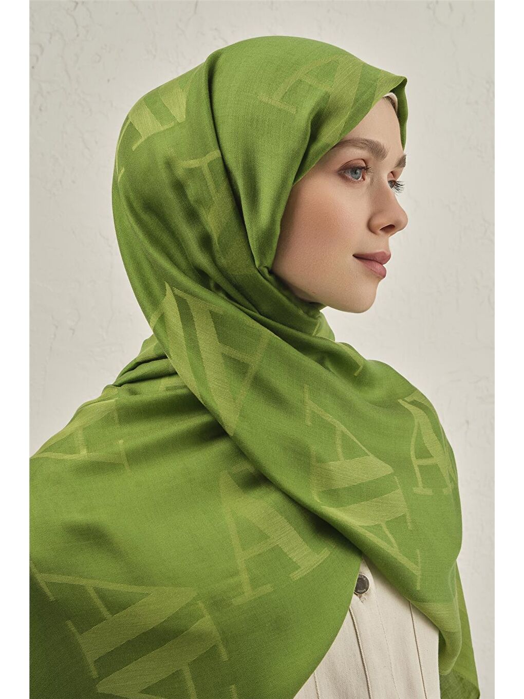 Yeşil Woolair Harf Monogram Şal 2 73-3