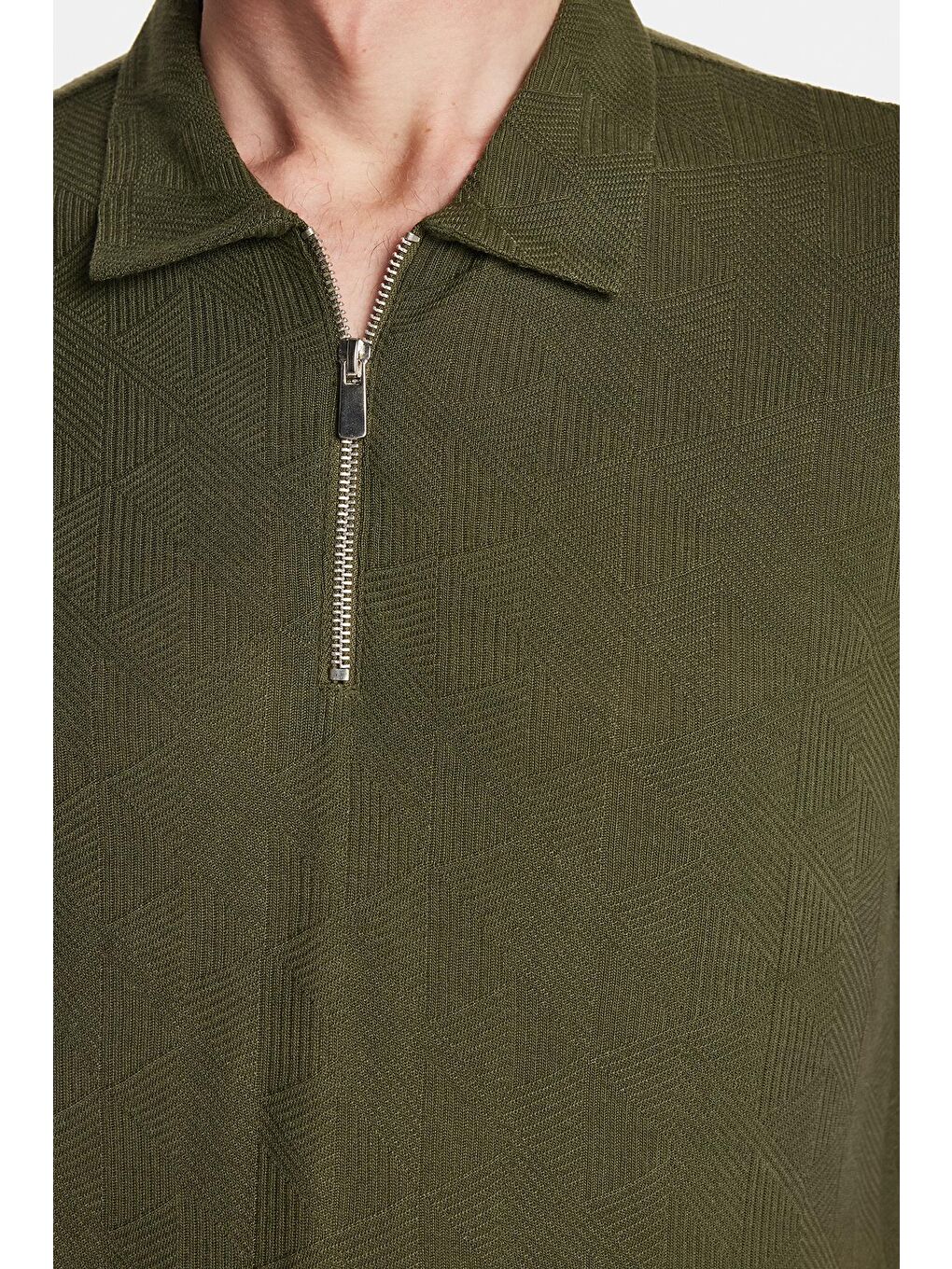 Erkek Slim Fit Dar Kesim Viskon Fermuarlı Polo Yaka Koyu Haki Tişört-2