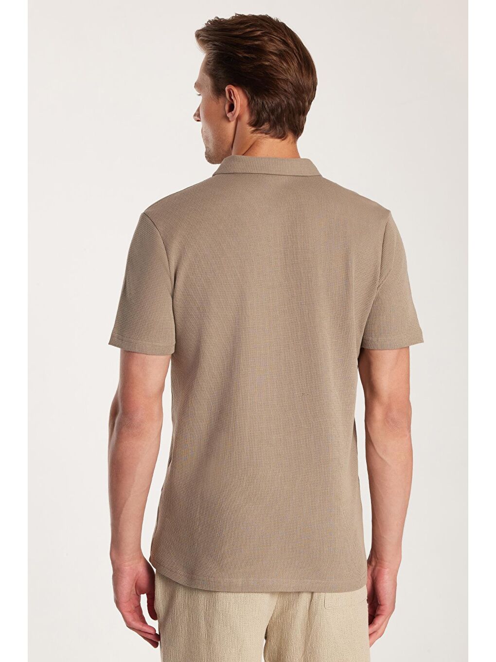 Erkek Slim Fit Dar Kesim %100 Pamuk Fermuarlı Kahverengi Polo Yaka Tişört-4