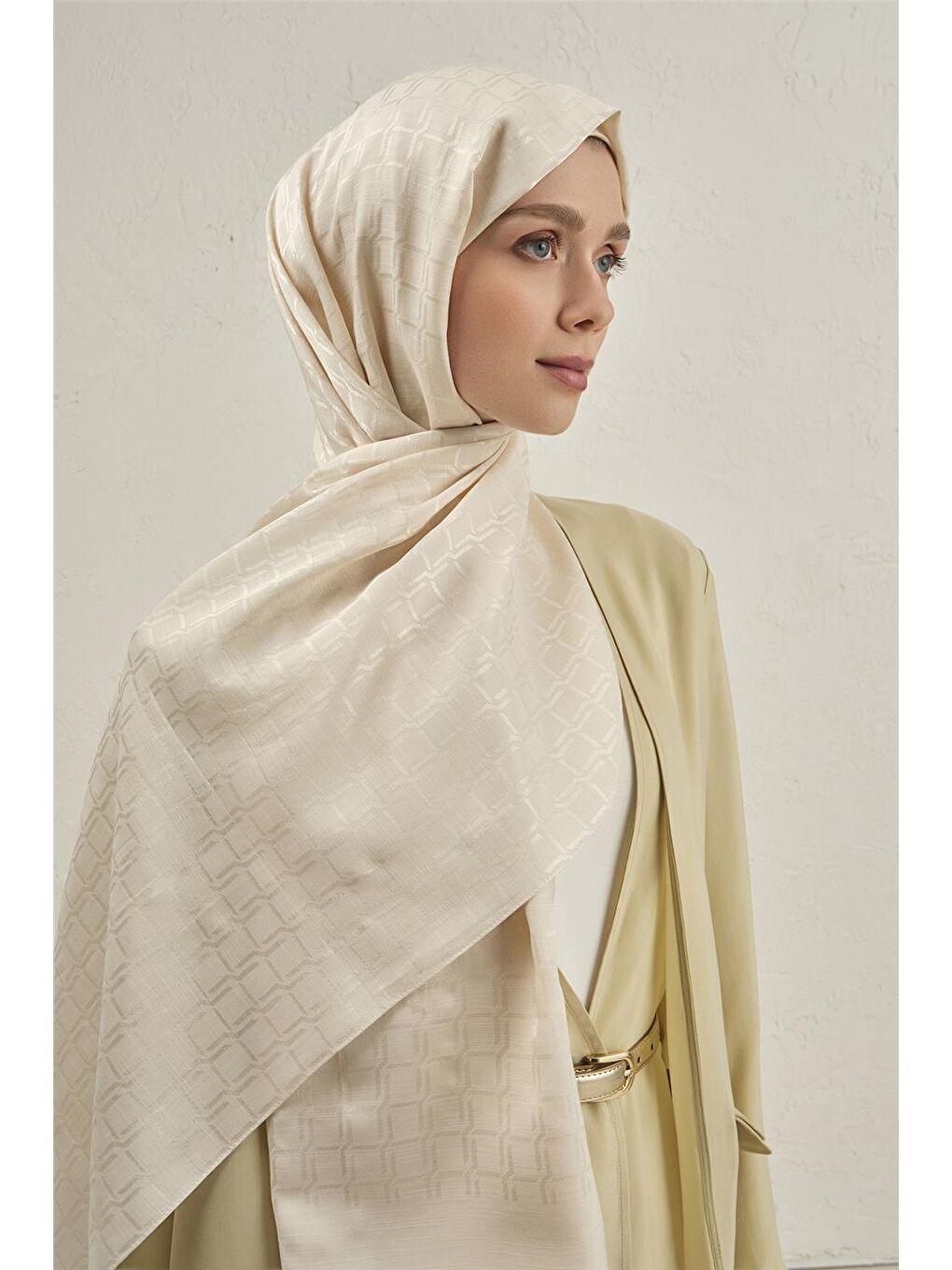 Ekru Pamuk Floş Çapraz Desen Şal 2 60-1