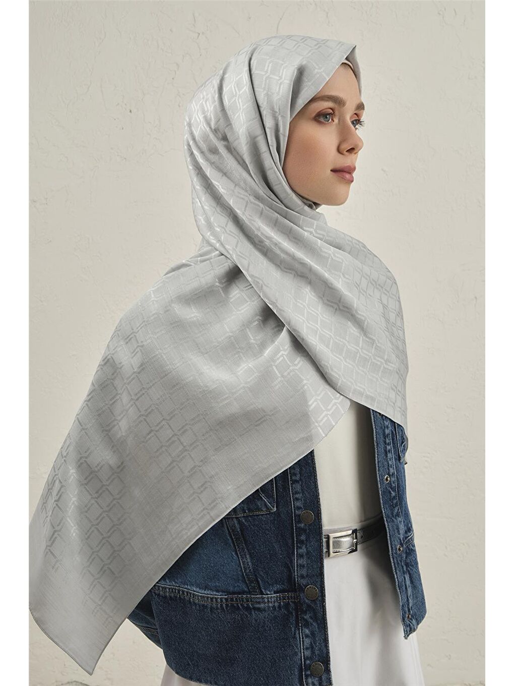 Gri Pamuk Floş Çapraz Desen Şal 2 23