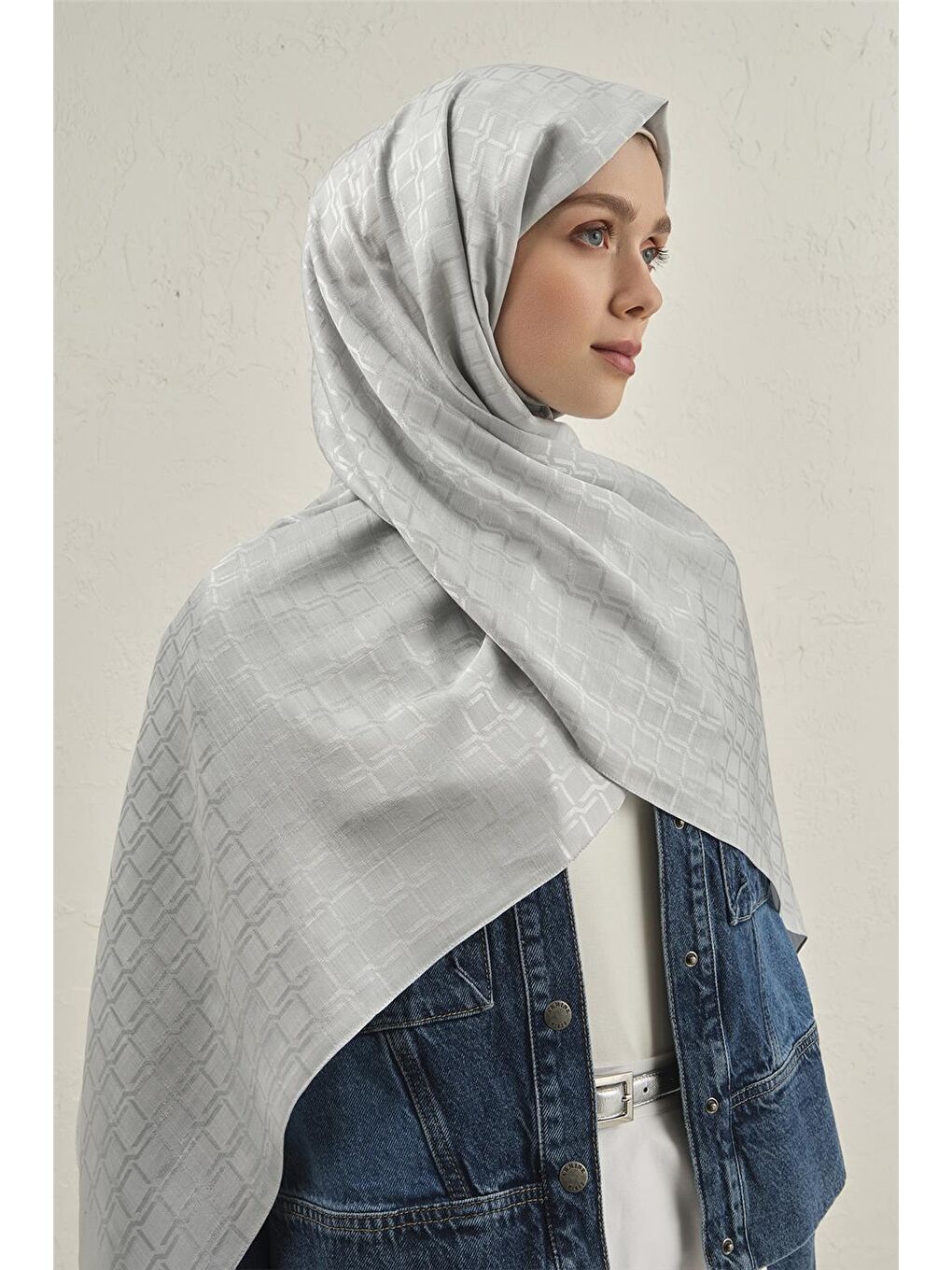 Gri Pamuk Floş Çapraz Desen Şal 2 23-2