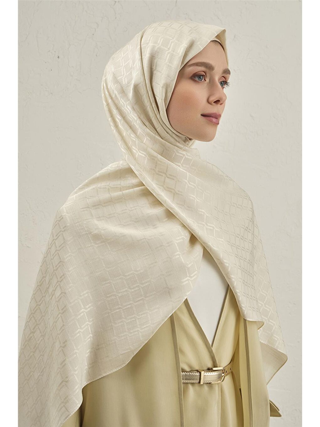 Ekru Pamuk Floş Çapraz Desen Şal 2 06-2