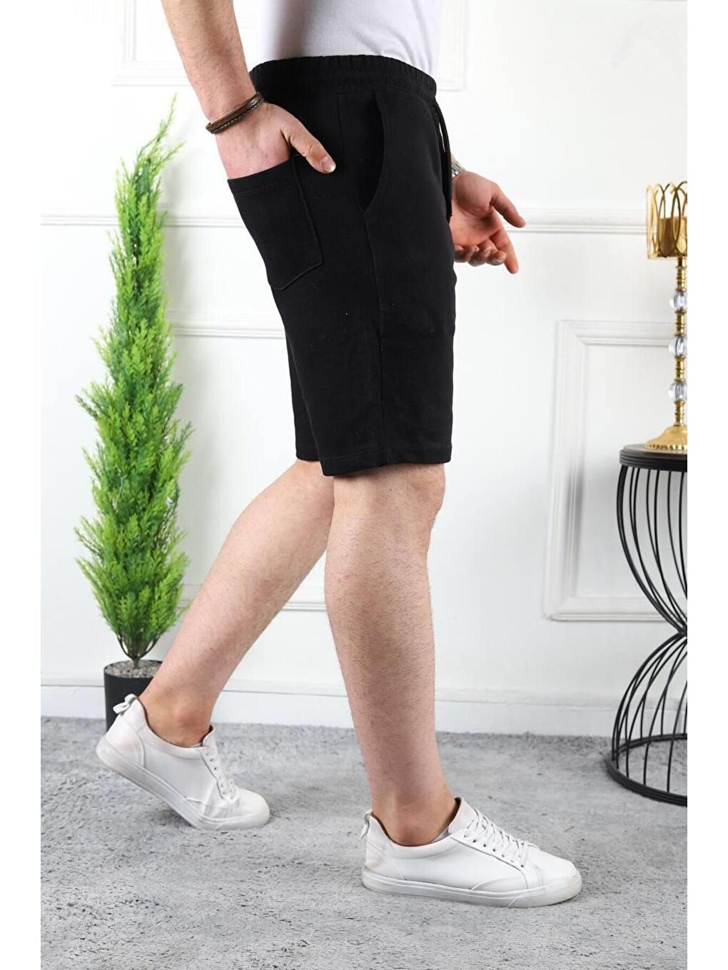 Siyah Erkek Üç Iplik Compack Penye Bel Lastikli Slim Fit Kapri-1