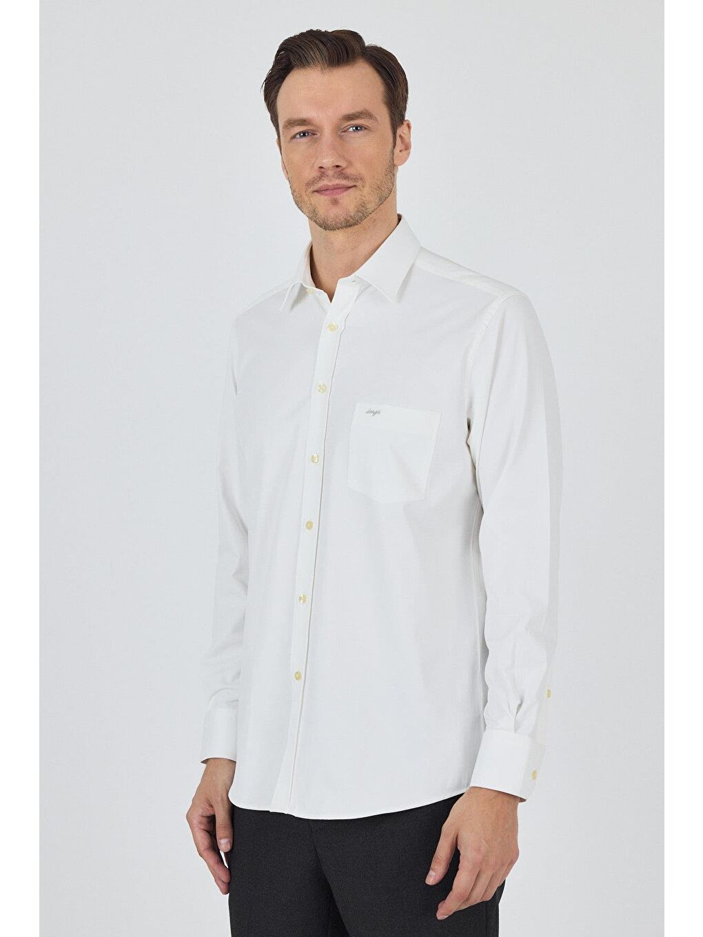 Kahverengi Uzun Kol Düz Bez Ayağı Sert Yaka Cepli Pamuklu Classic Comfort Fit Gömlek 1004250210-2