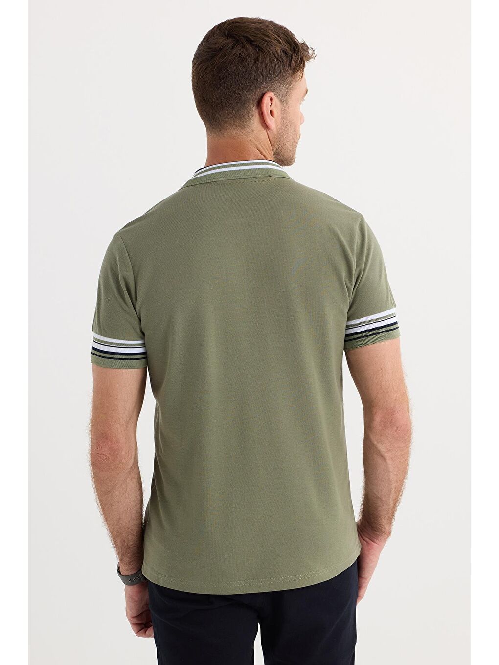 Erkek Slim Fit Dar Kesim %100 Pamuk Düz Pike Yaka Ve Kol Detaylı Haki Polo Yaka Tişört-6