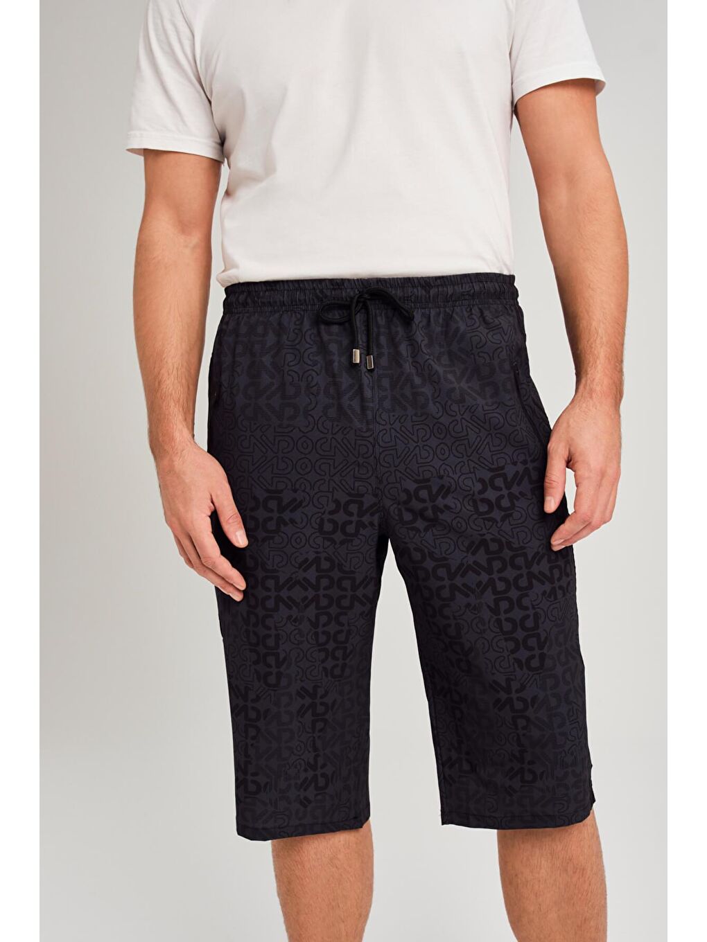 Siyah Diz Altı Erkek Uzun Havuz Ve Deniz Şortu 4057-4