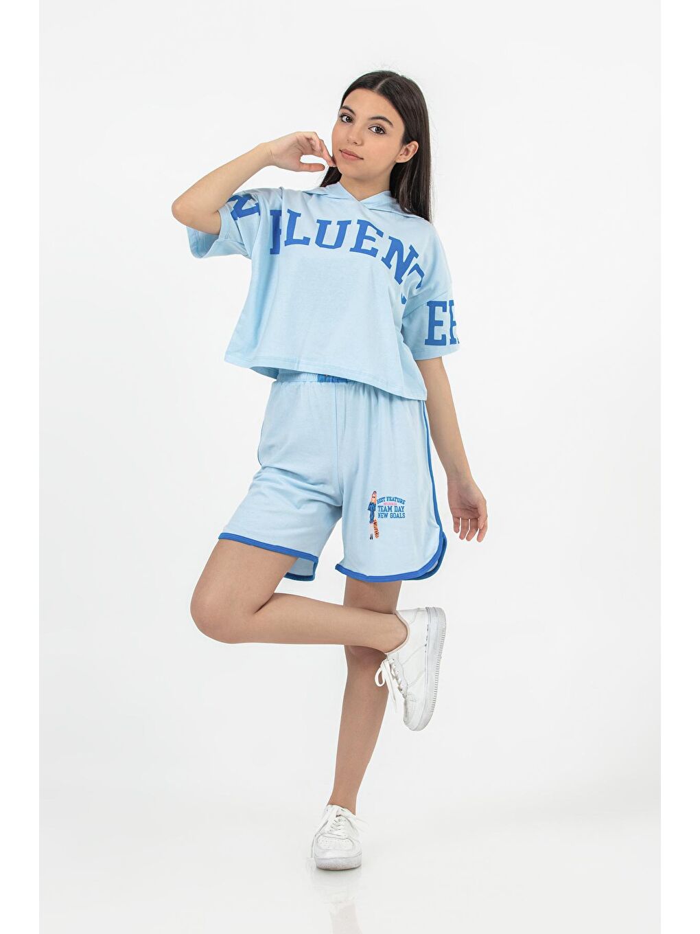 Mavi Kız Çocuk Kapüşonlu Şortlu Alt-Üst Takım-10-13 Yaş