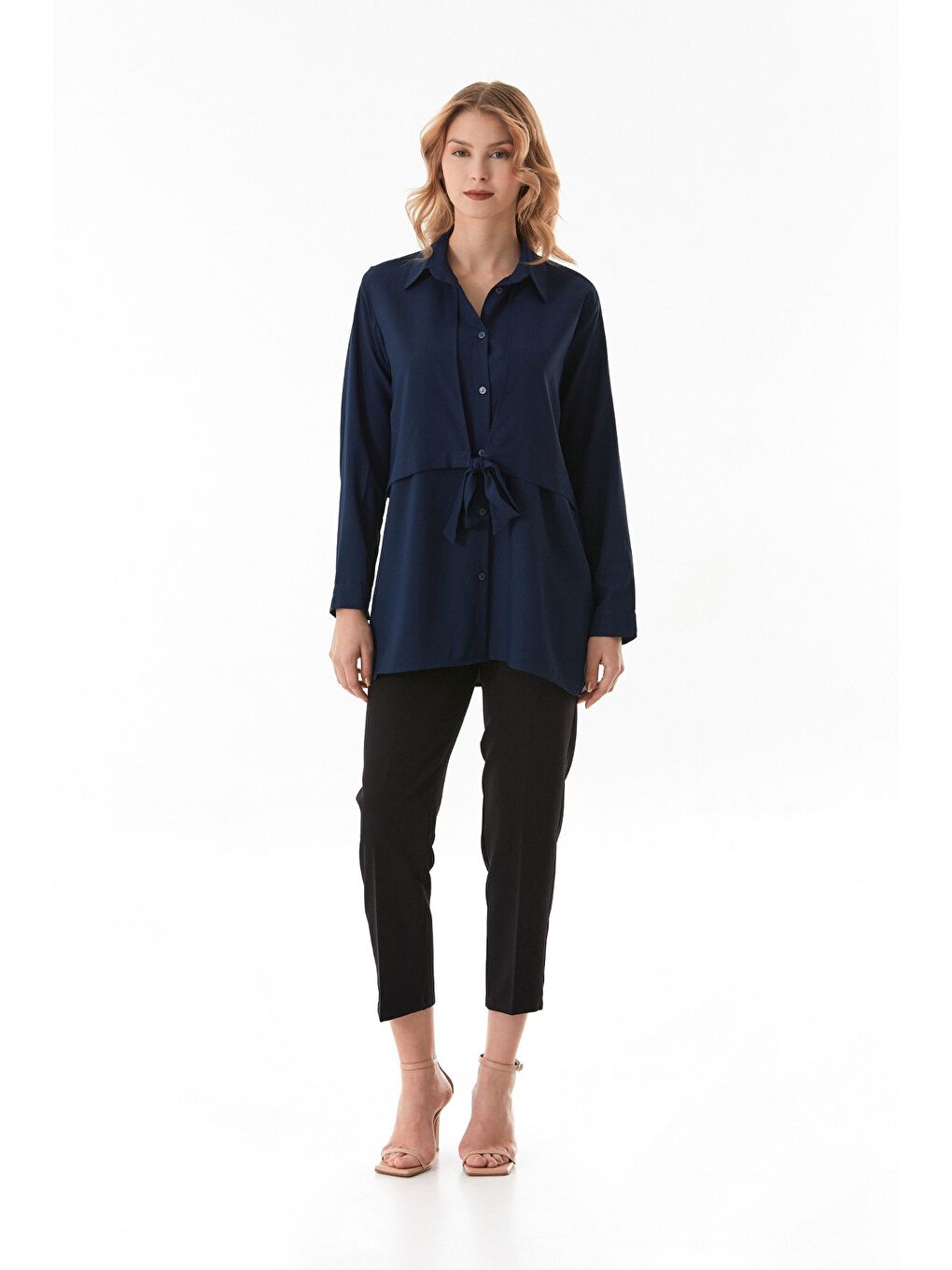 Lacivert Düğmeli Önü Bağlamalı Gömlek-1