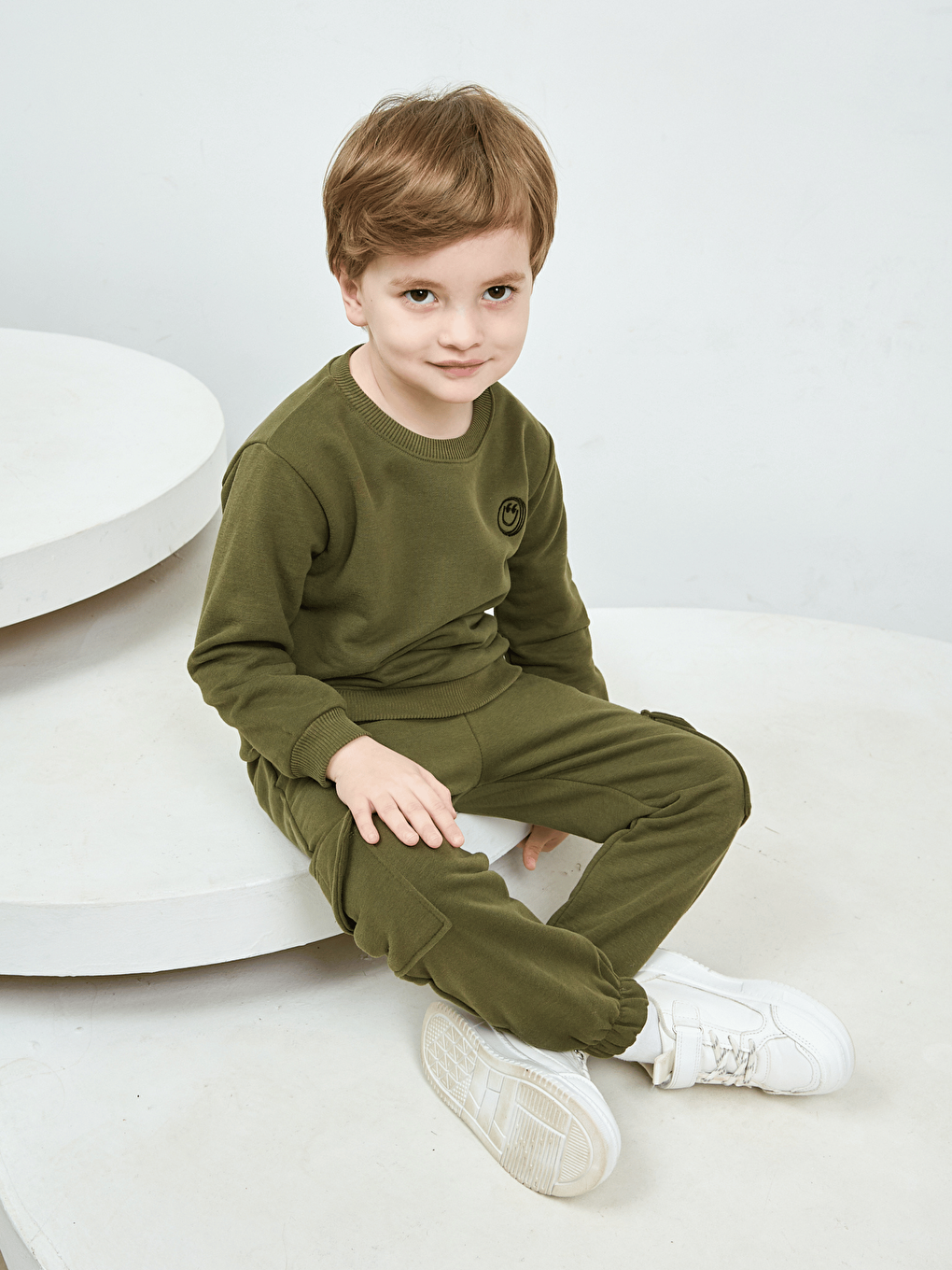 Haki Bisiklet Yaka Erkek Çocuk Basic Sweatshirt ve Eşofman Alt 2'li Takım-2