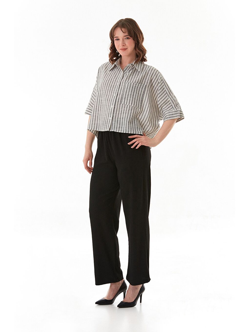 Antrasit Çizgili Oversize Crop Gömlek-2