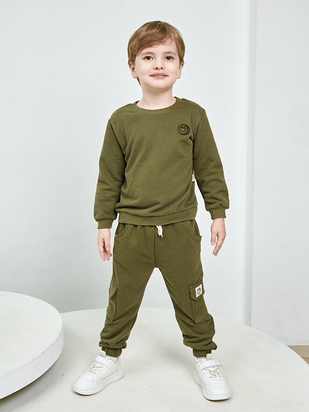 Haki Bisiklet Yaka Erkek Çocuk Basic Sweatshirt ve Eşofman Alt 2'li Takım-3