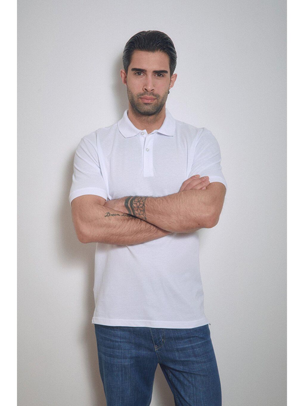 Beyaz Basic Polo Yaka Düğmeli Tişört