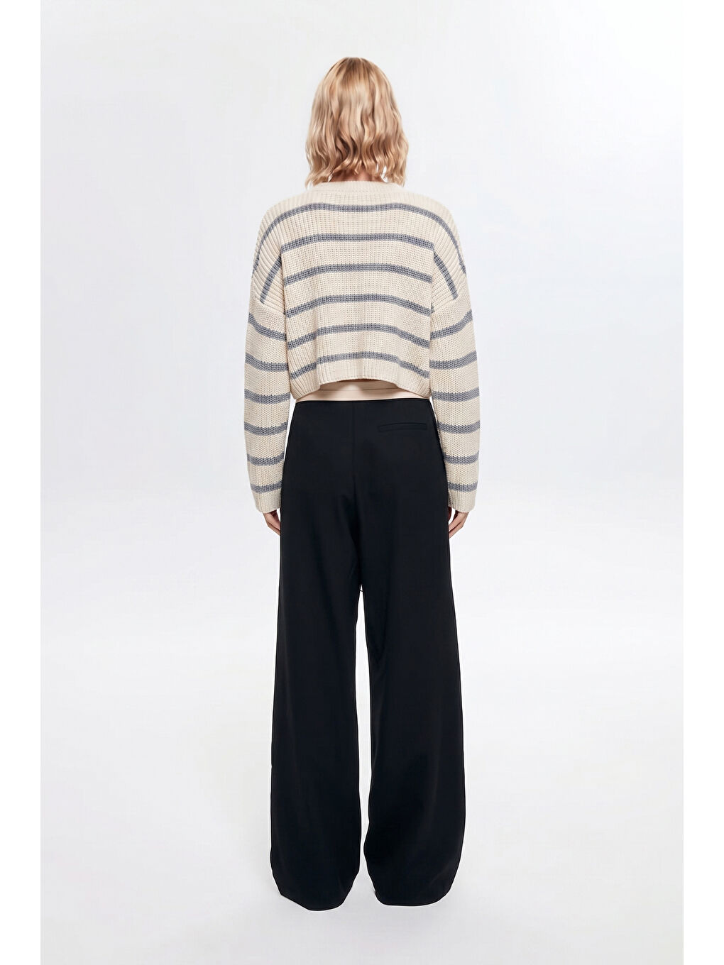 Çizgi Detaylı Crop Triko Kazak Krem-Gri-3