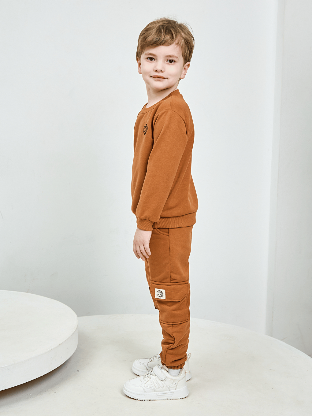 Kahverengi Bisiklet Yaka Erkek Çocuk Basic Sweatshirt ve Eşofman Alt 2'li Takım-5