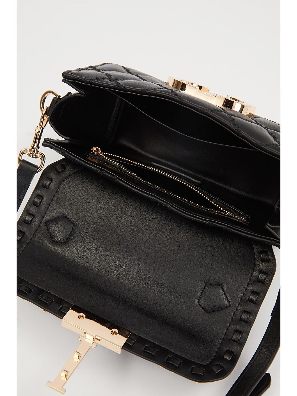 Siyah Metal Halka Detay Omuz Çantası 930427-4