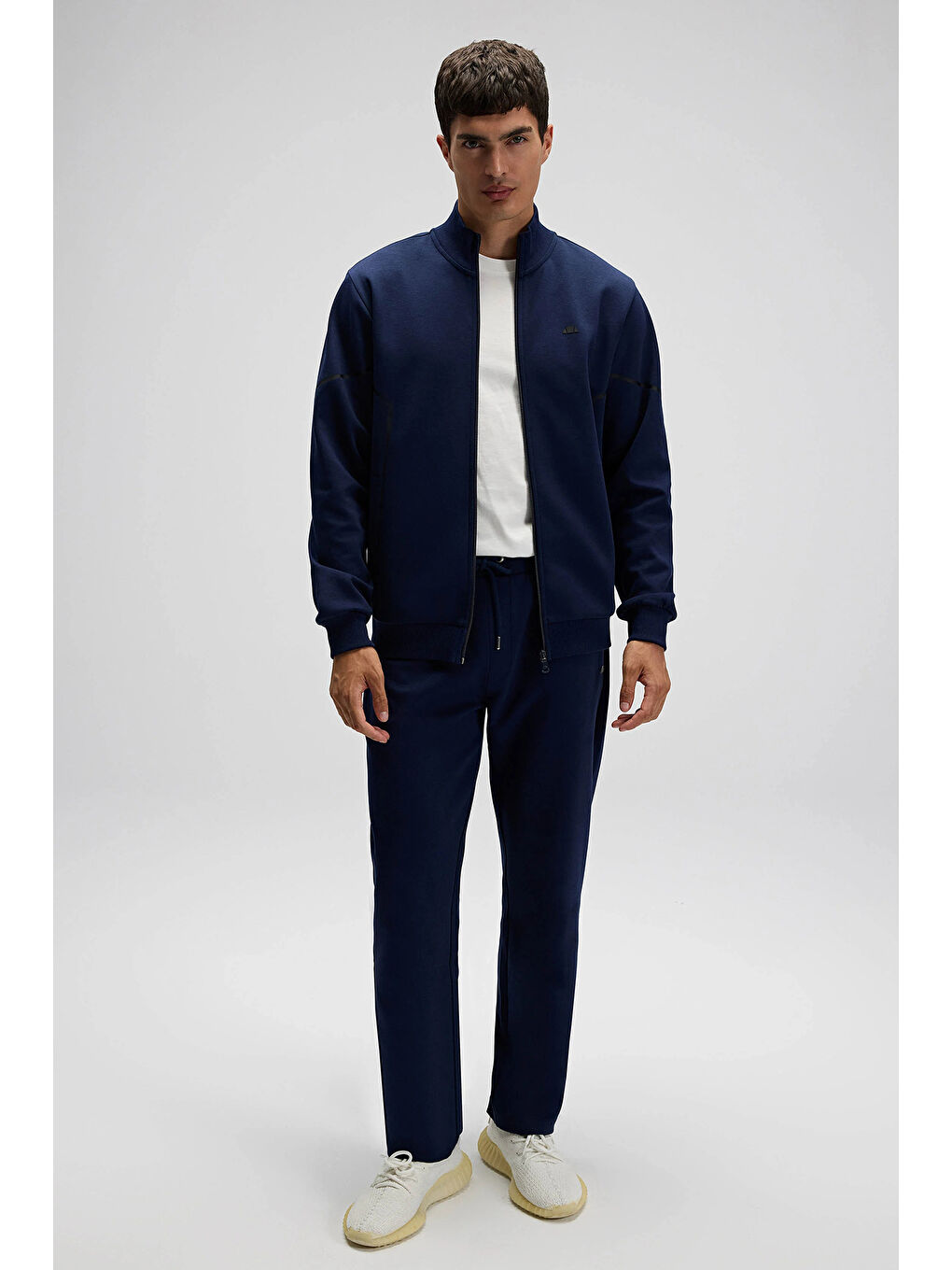 Lacivert Logolu Pamuklu Regular Fit Dik Yaka Fermuarlı Sweat EM545-NV-1