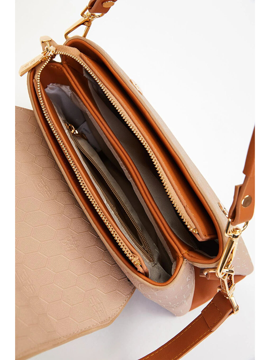 Bej Vizon Kadın Omuz Çantası 930517-3