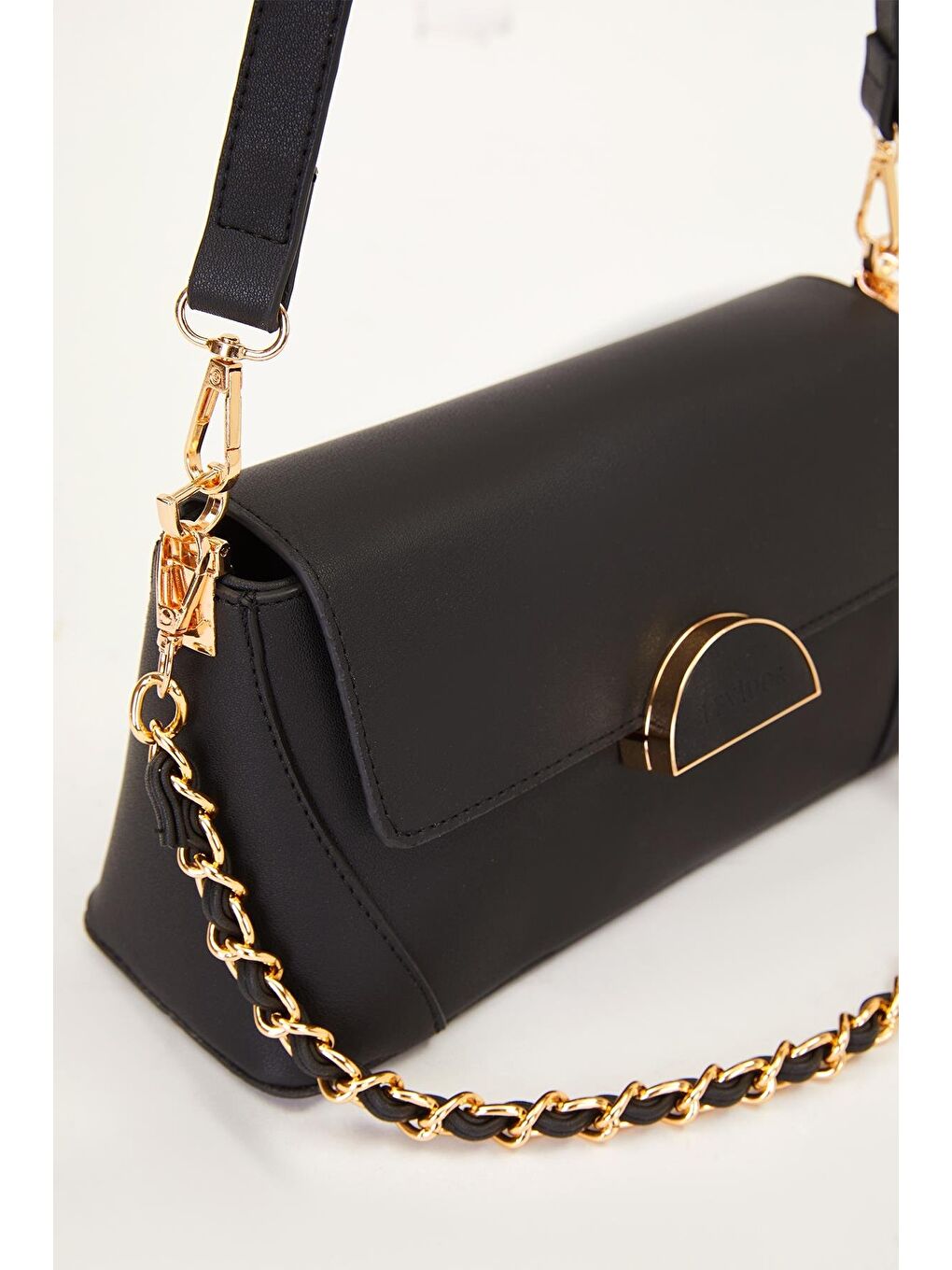 Siyah Kadın Omuz Çantası 930520-2