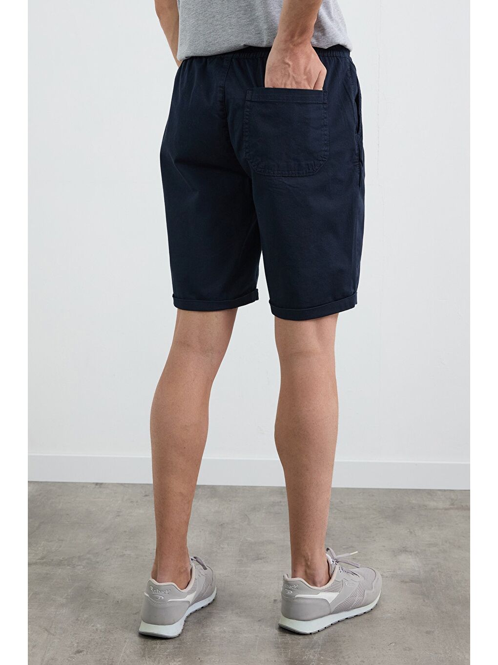 Lacivert Beli Lastikli Bağlamalı Duble Paça Cepli Şort-3