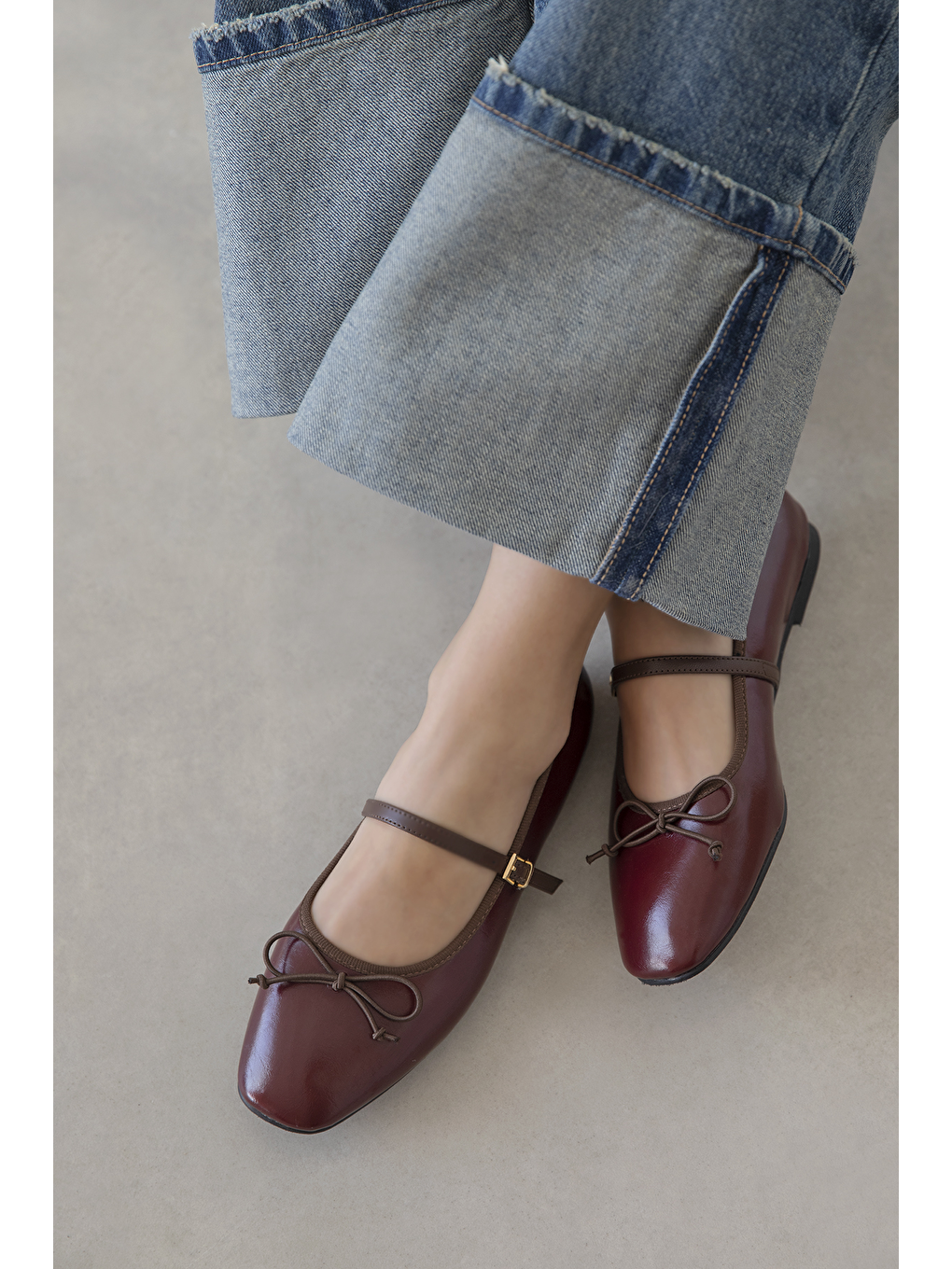 Maxy Kadın Fiyonk Detay Kırışık Deri Babet Bordo-1