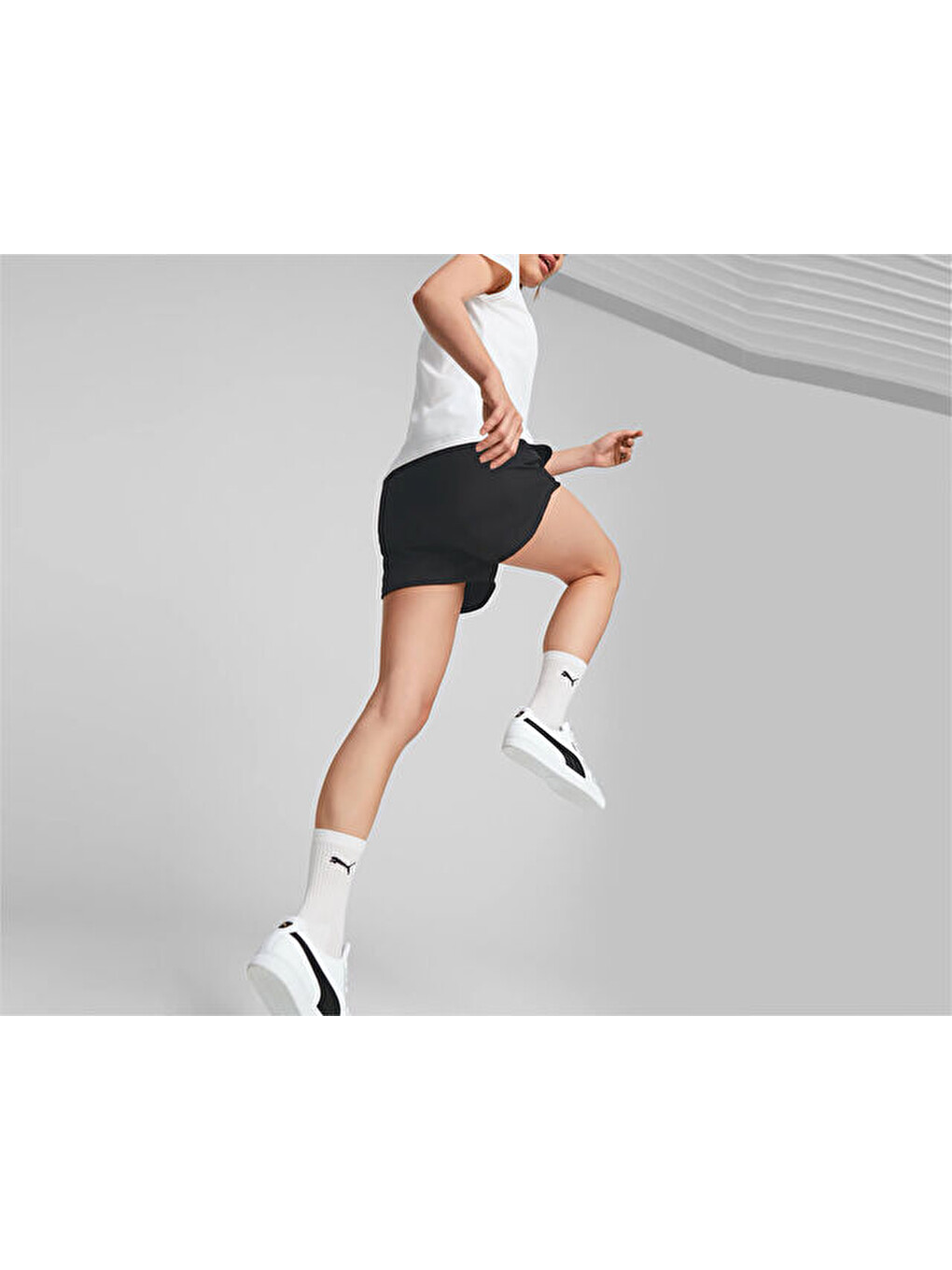 Active 4" Woven Shorts Kadın Günlük Şort 58686201 Siyah-3