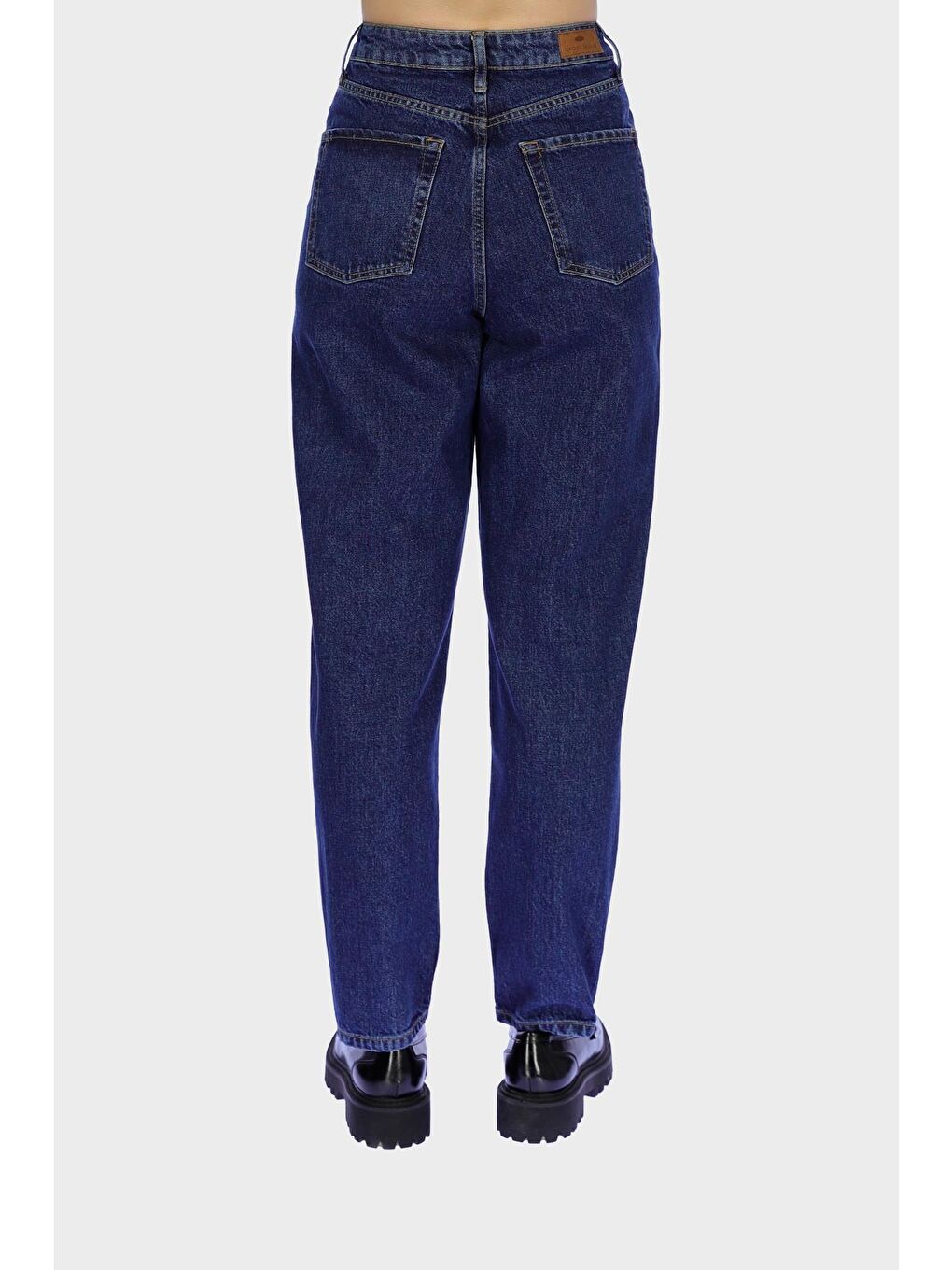 Ariana Orta Mavi Yüksek Bel Patı Fermuarlı Mom Jean Pantolon C 4525-185-2