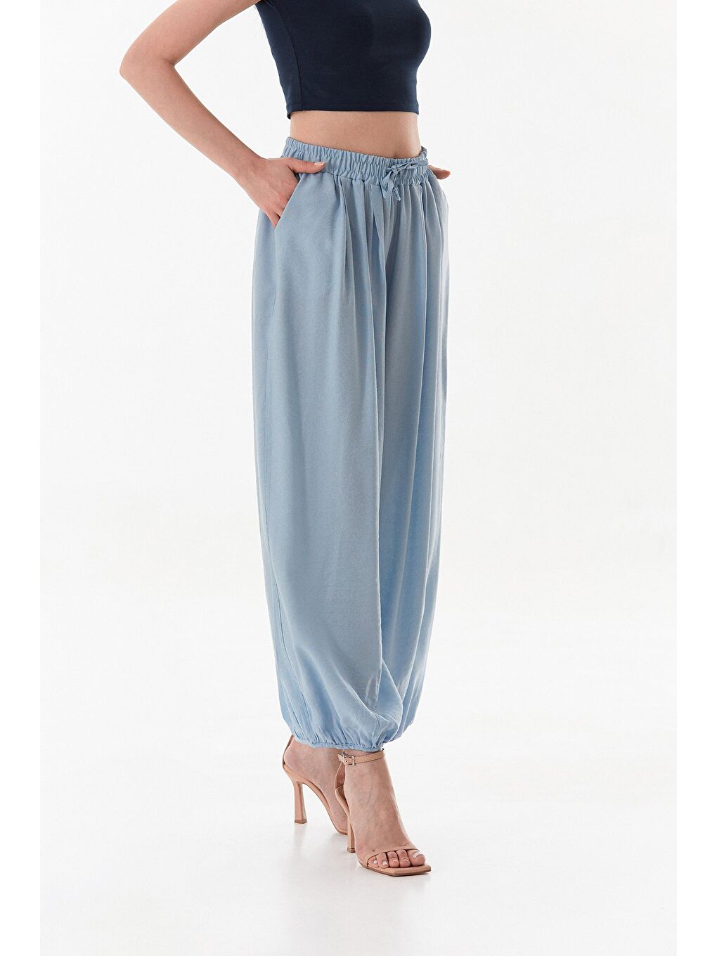 Mavi Beli Ve Paçası Lastikli Şalvar Pantolon-4